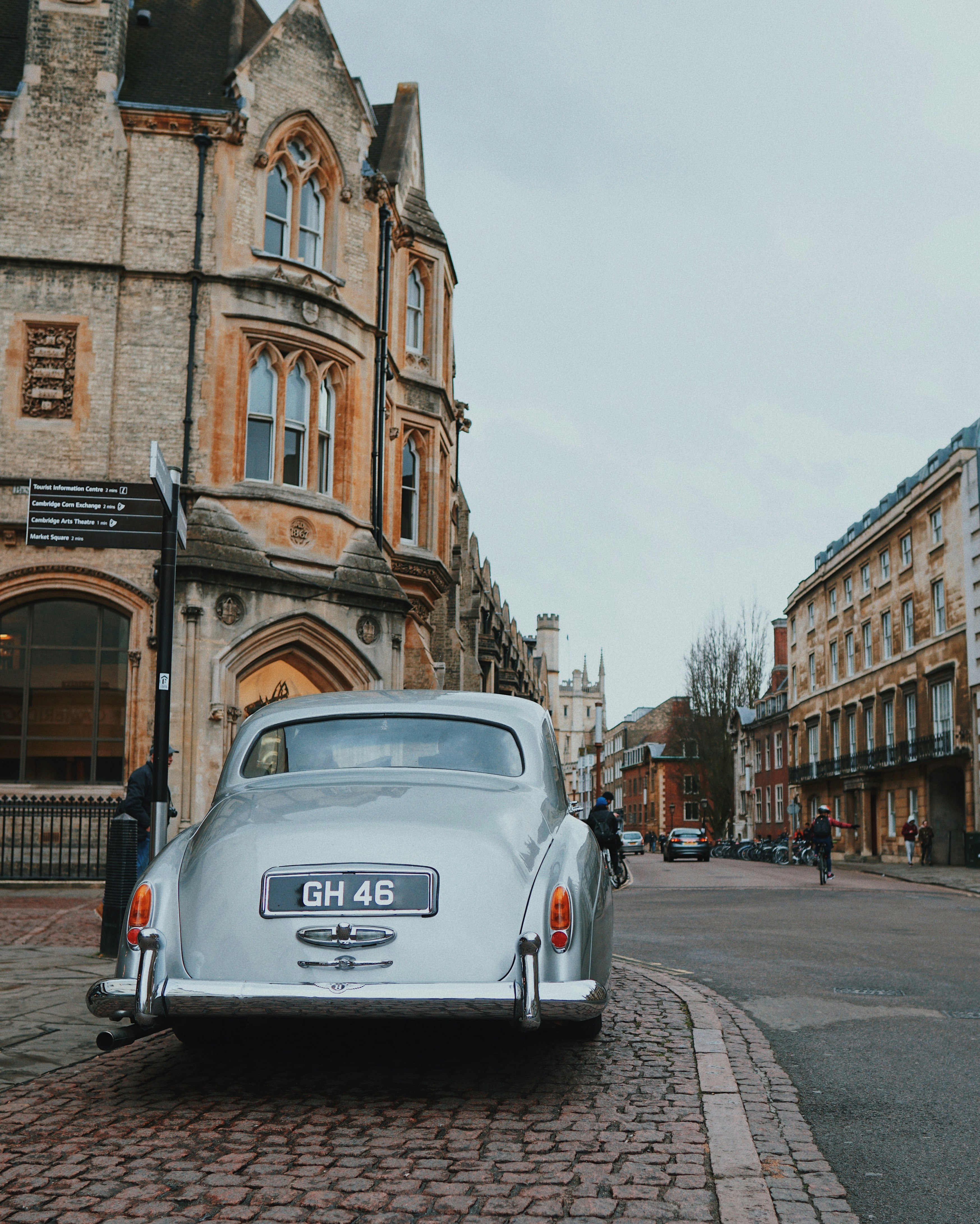 Photo by reubenrohard