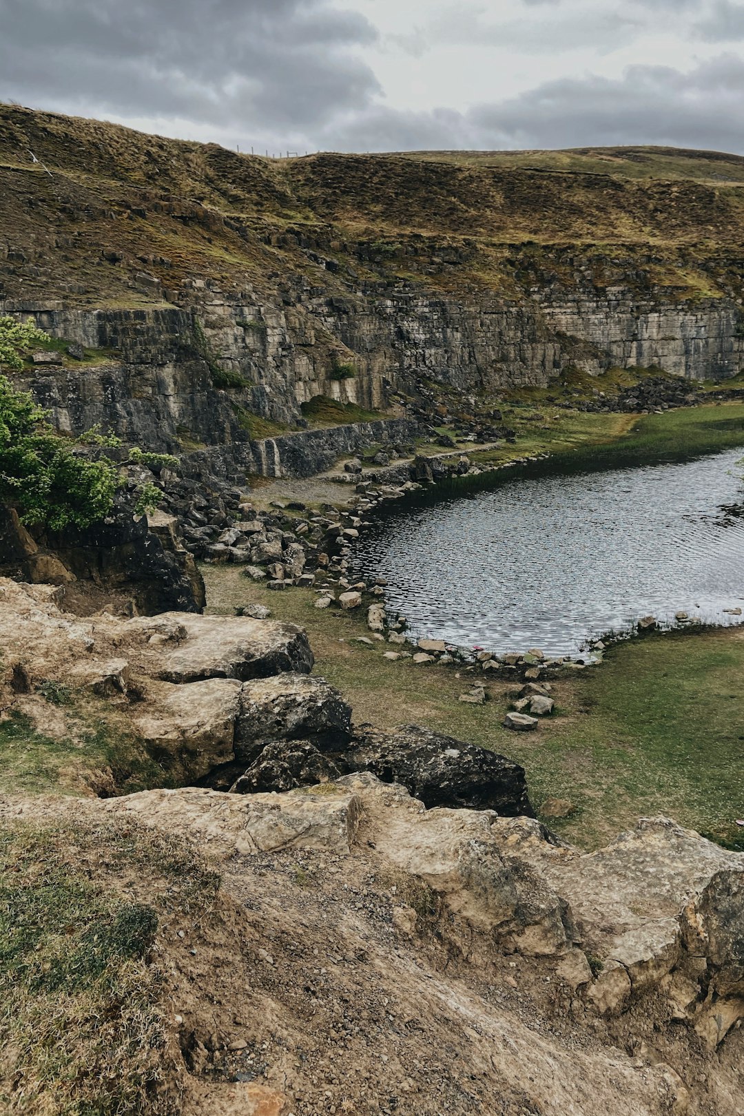 Cliff photo spot DL13 Malham Cove