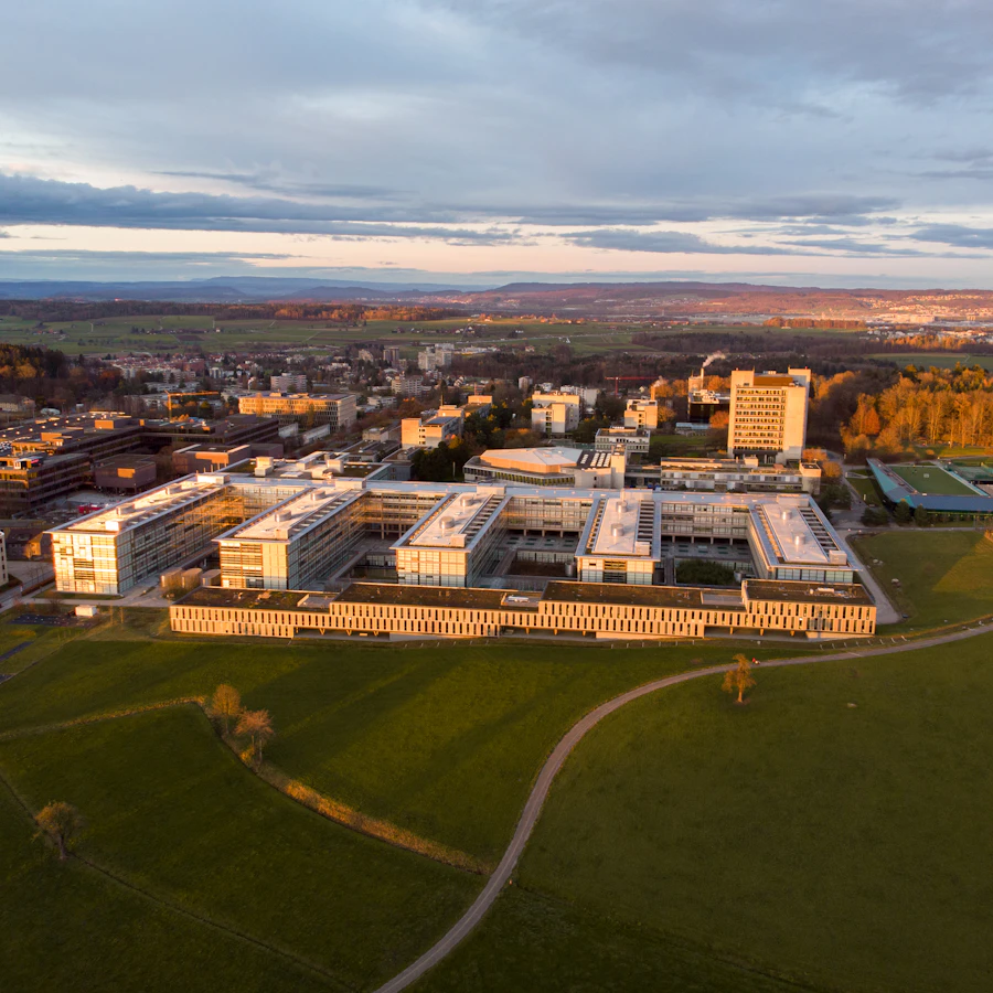 ETH Zürih üniversitesi drone çekimi