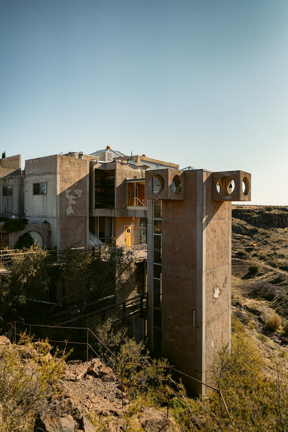 brown concrete building during daytime