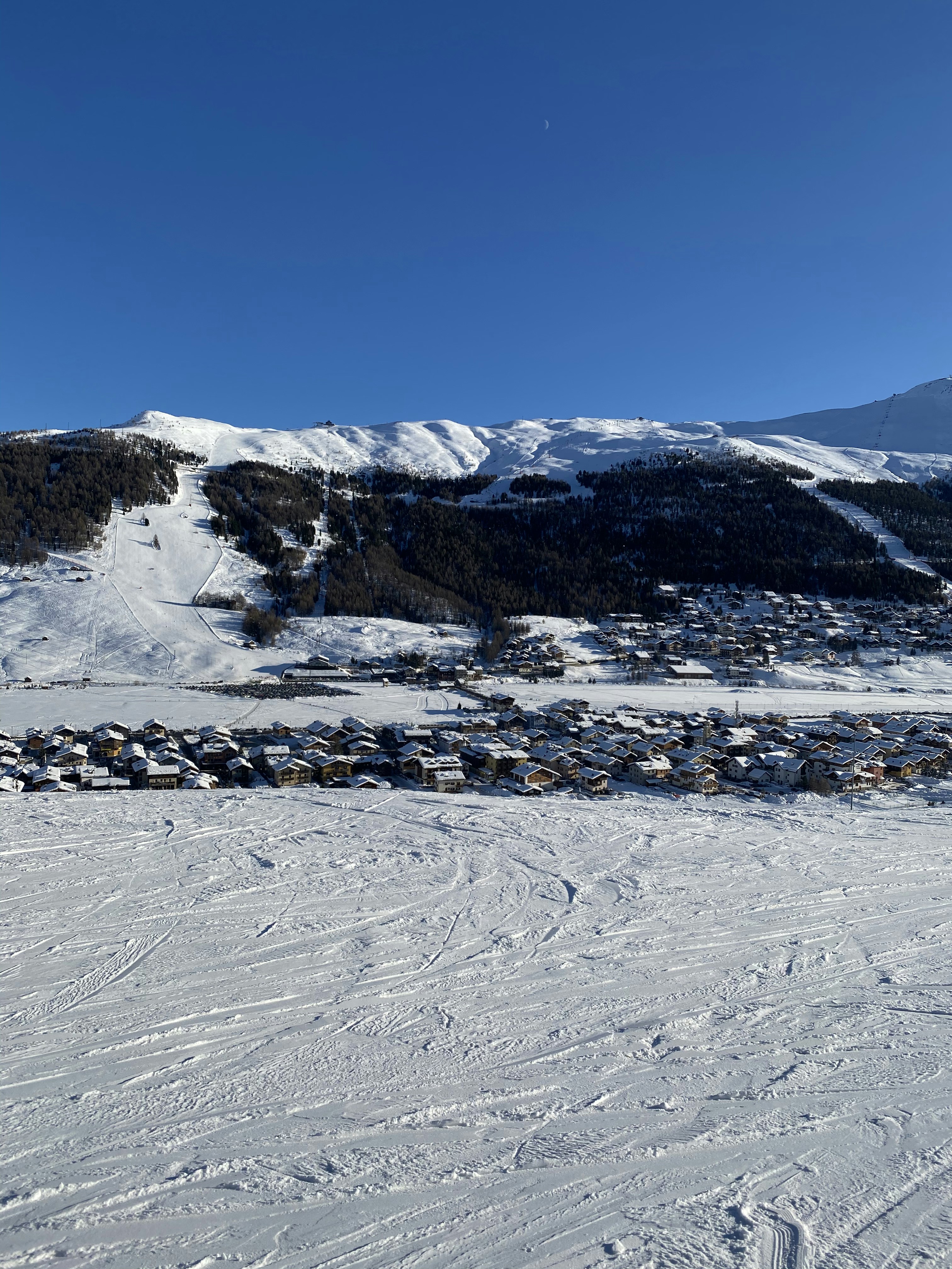snow covered mountain under blue sky during daytime