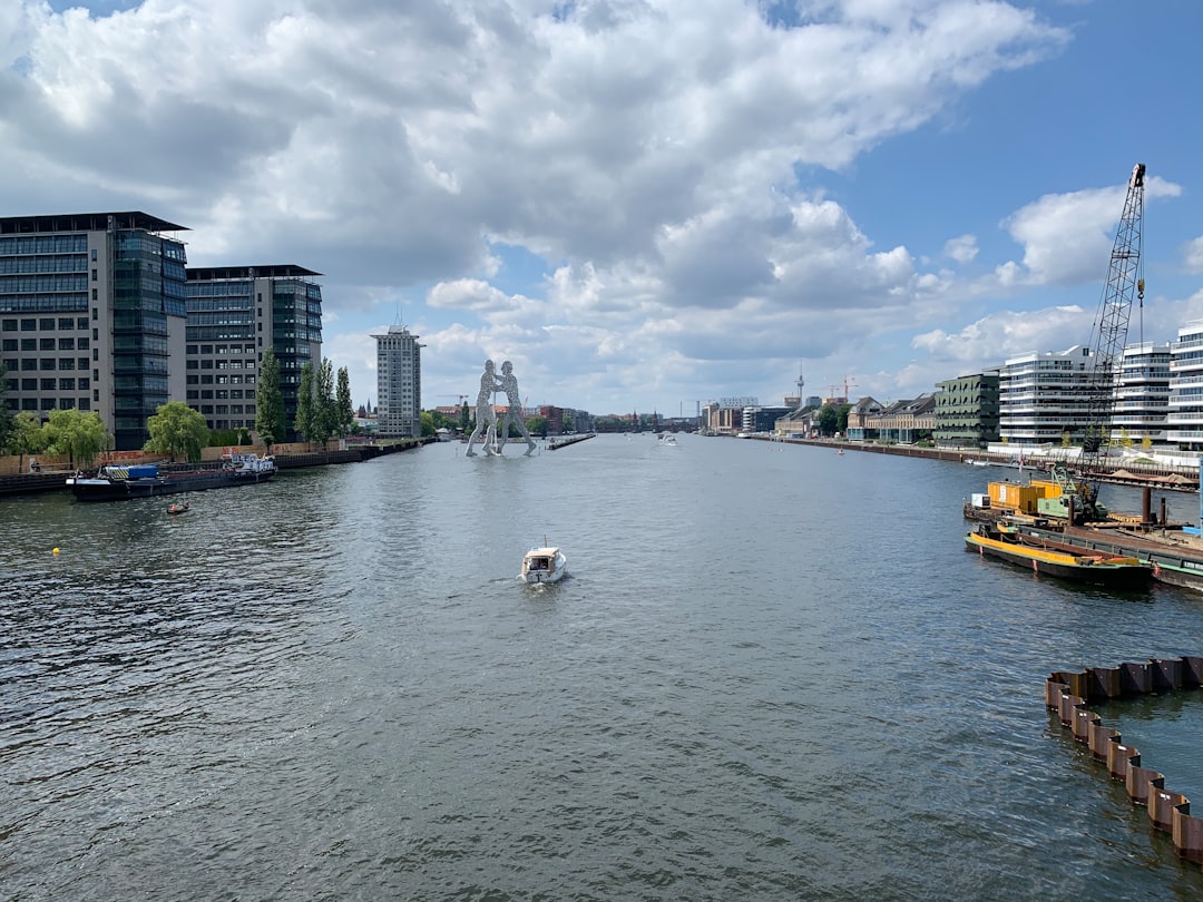 Bridge photo spot Molecule Man Berlin