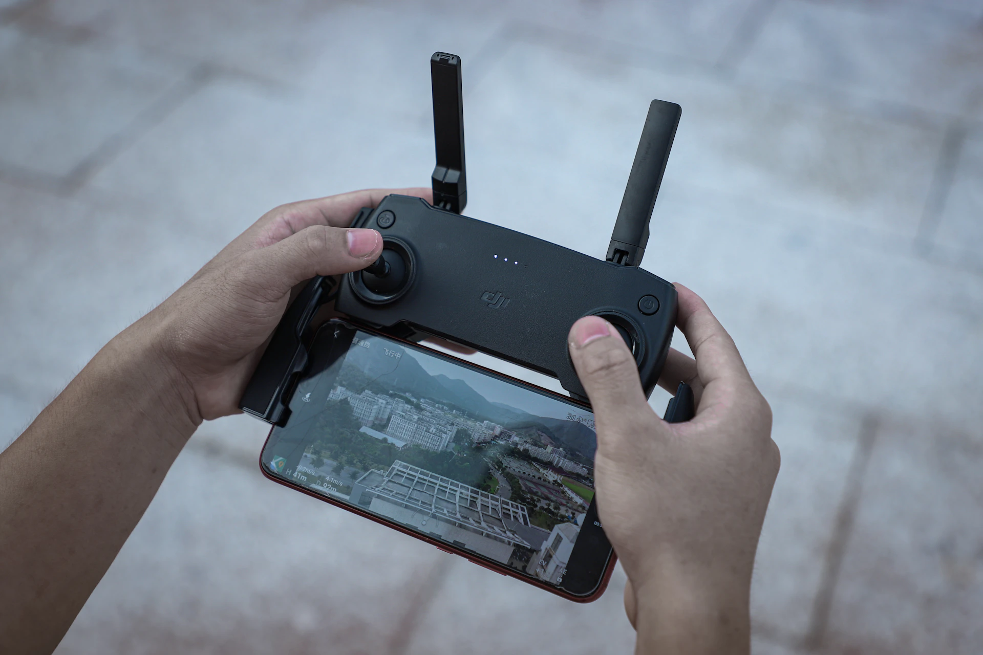 gray computer monitor