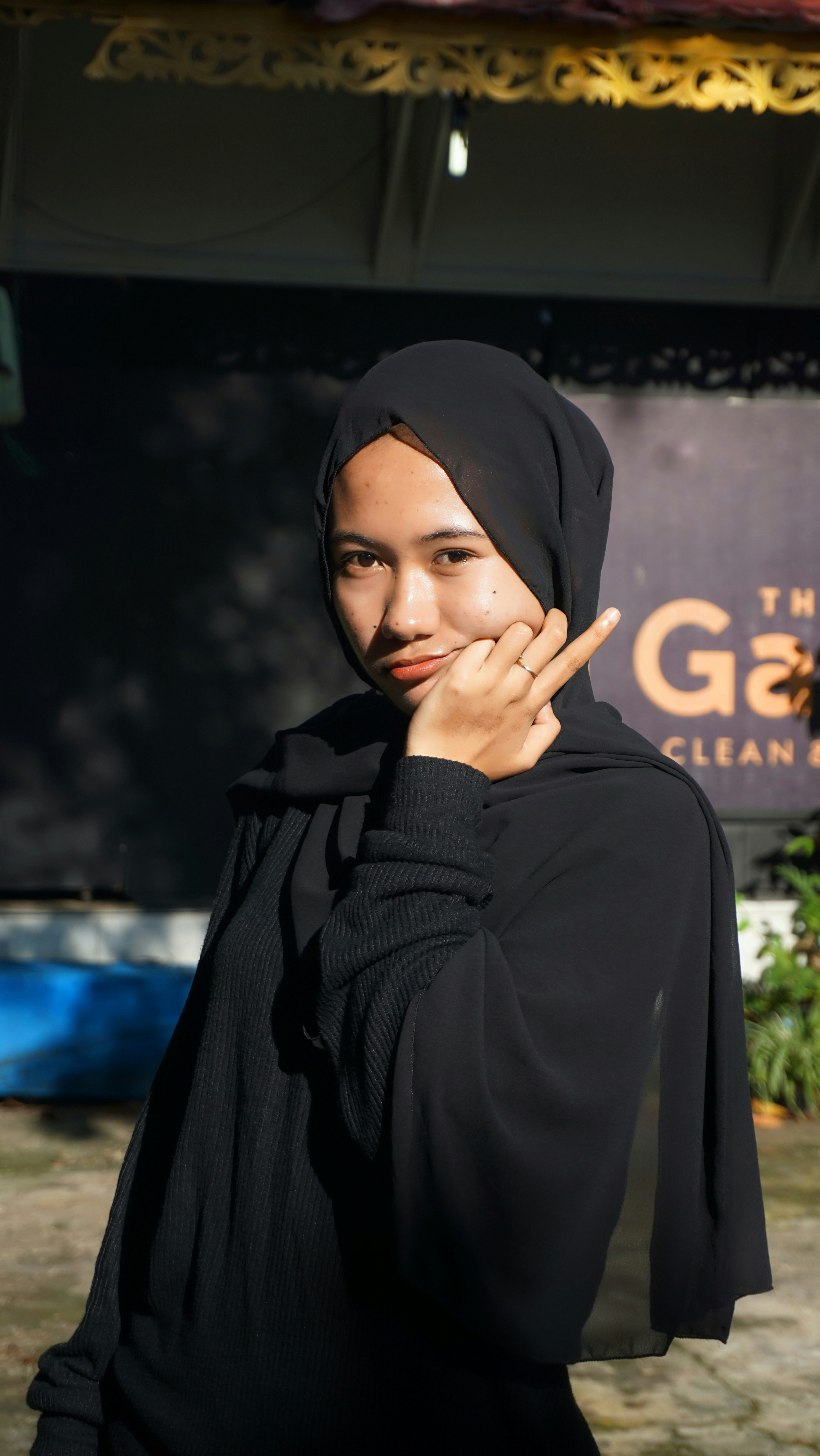Woman in black hijab and black long sleeve shirt photo – Free Portrait ...