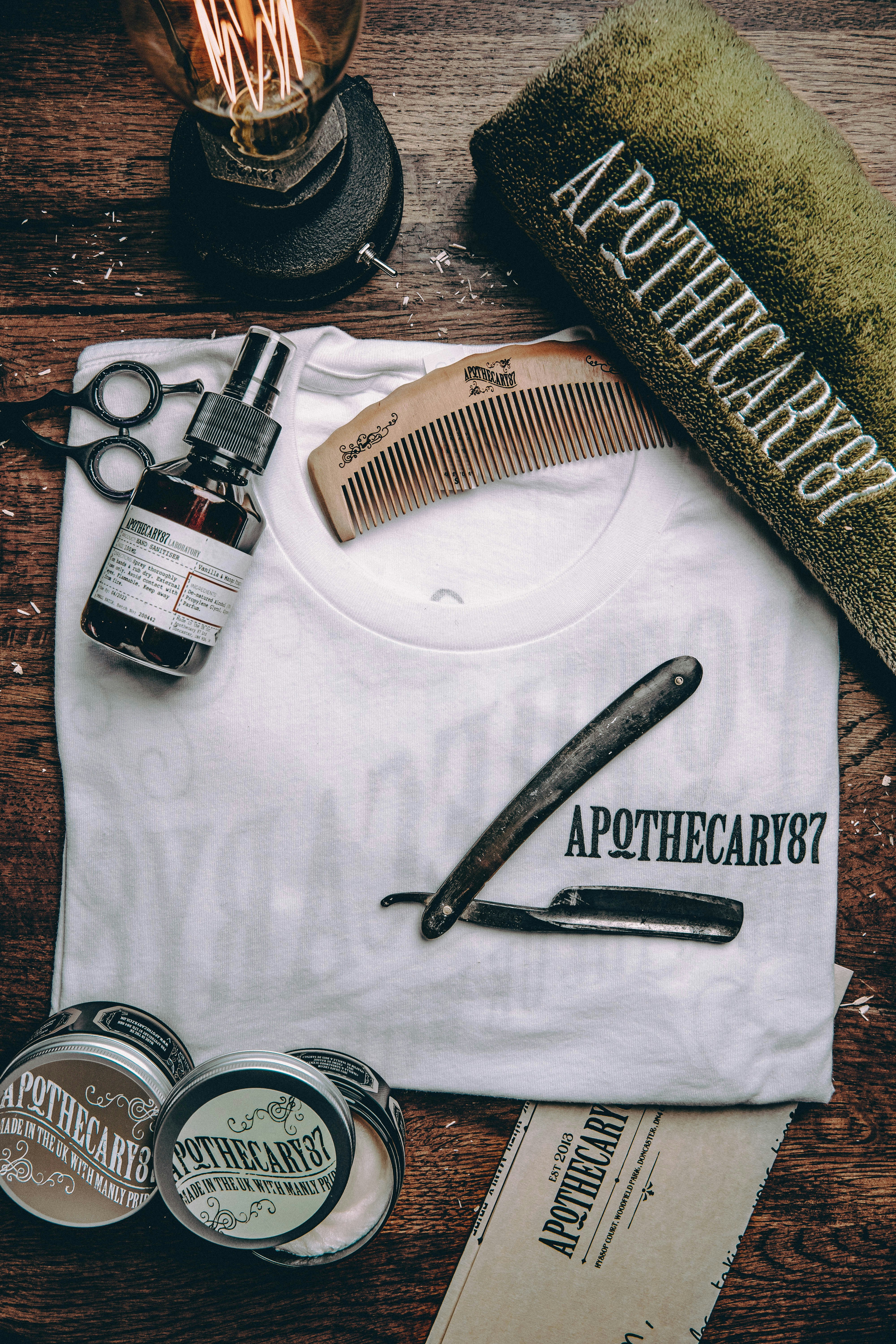 black and white bed linen