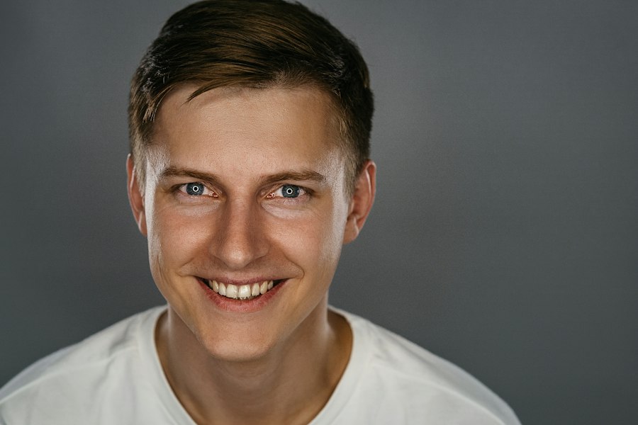 Ігор, 37, кур'єр, Львів