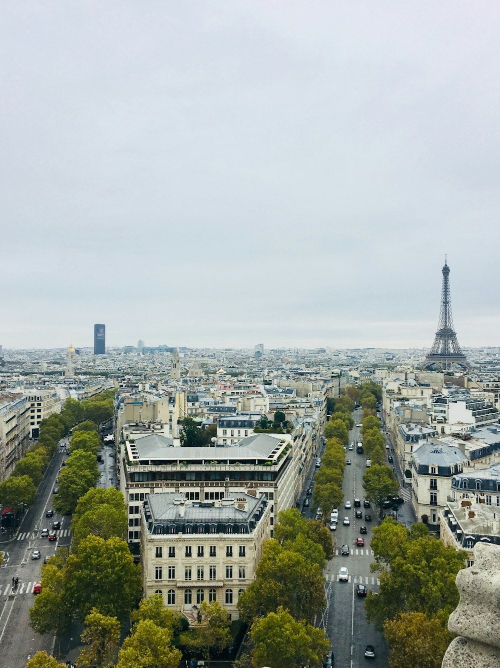 Vue aérienne des bâtiments de la ville pendant la journée