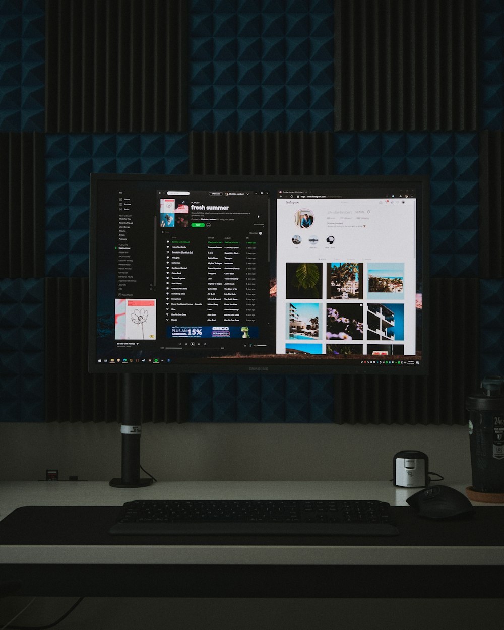 monitor de computador de tela plana preta