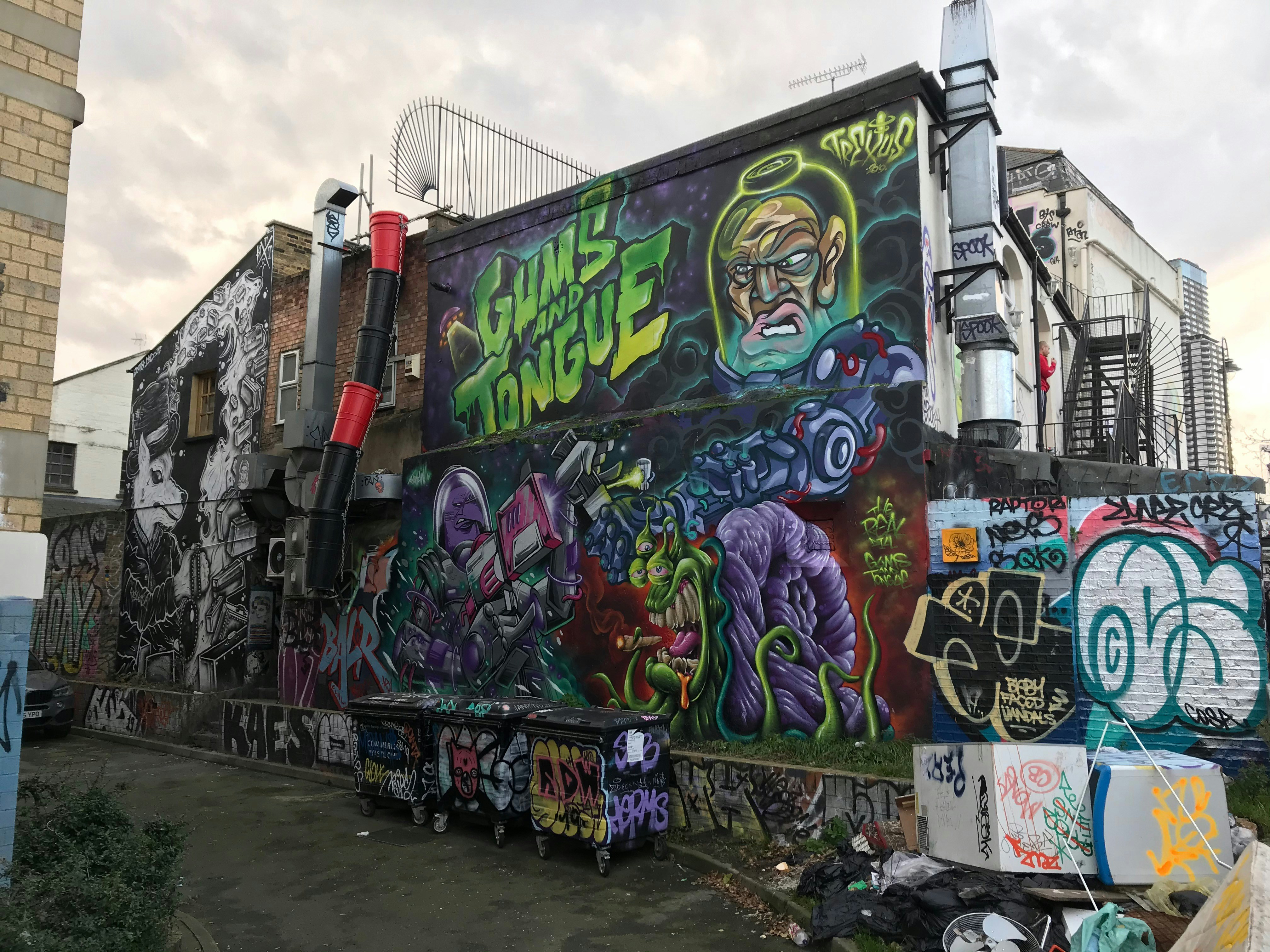 Street art & street food