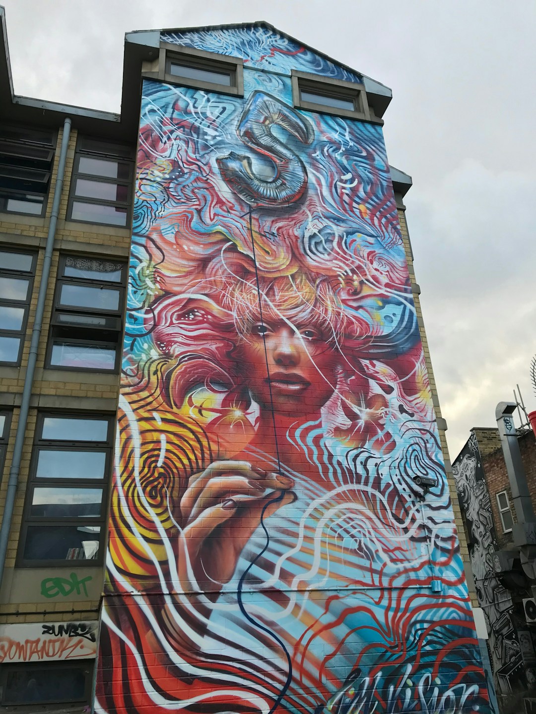 Street art & street food