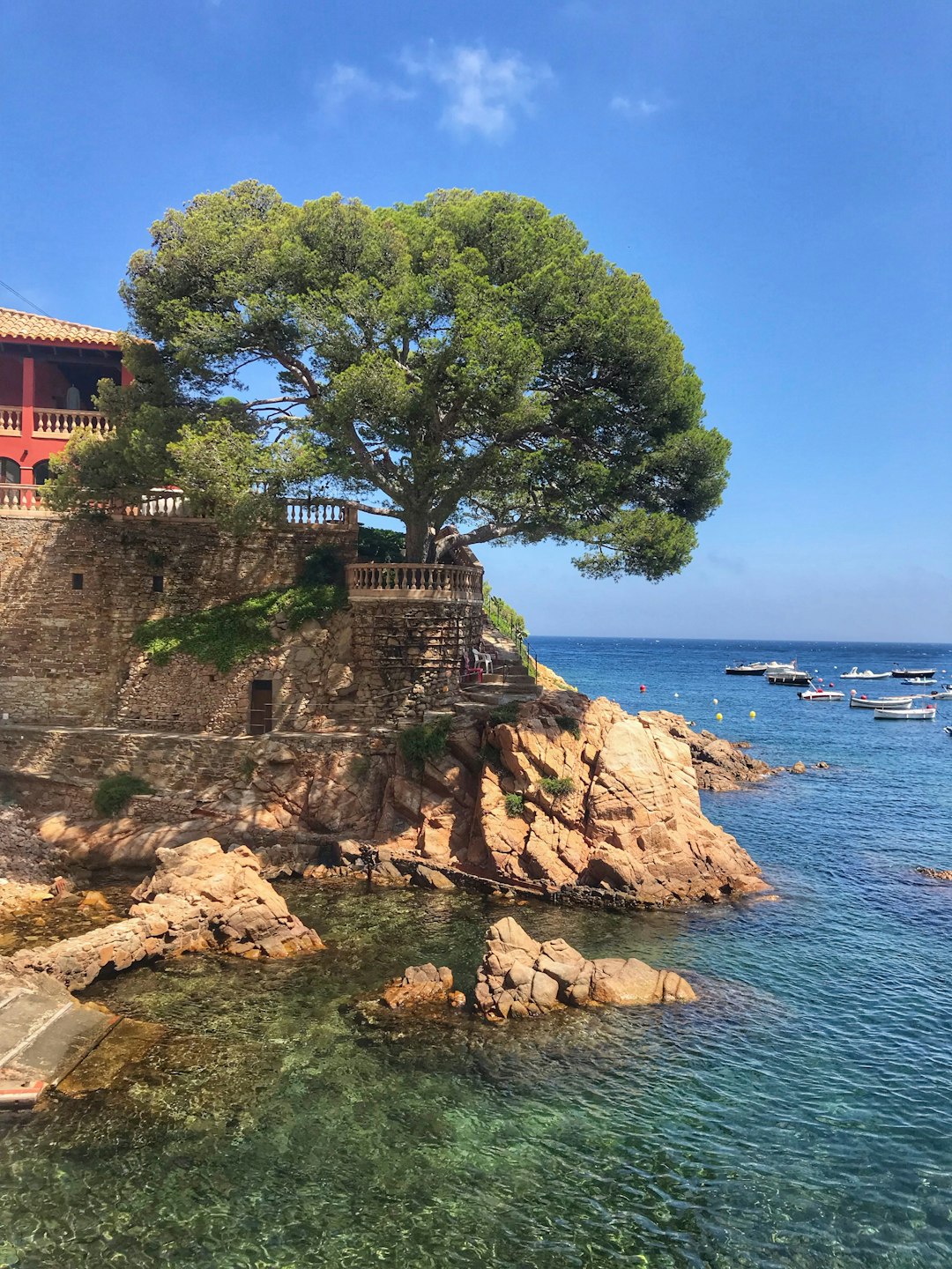 Shore photo spot Platja d'En Malaret / Cala de Fornells Girona