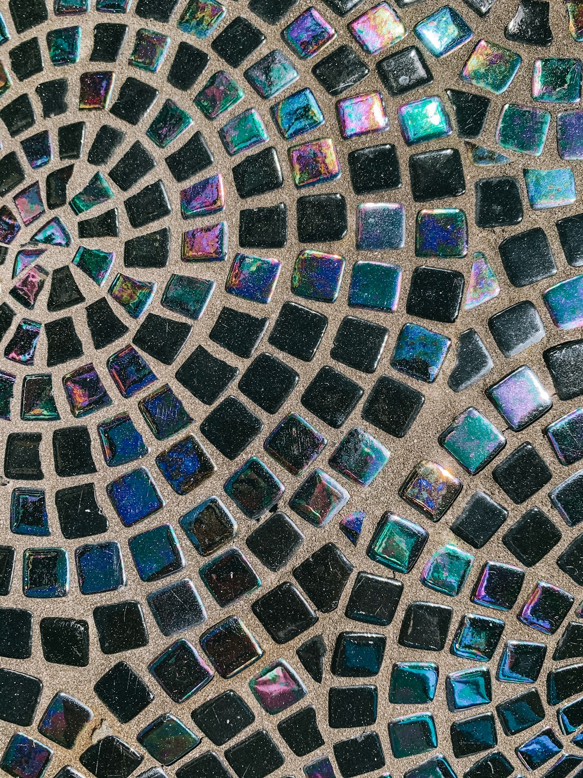 Quadro Mosaico na Decoração: Como Criar uma Composição Elegante na Sala ou no Quarto
