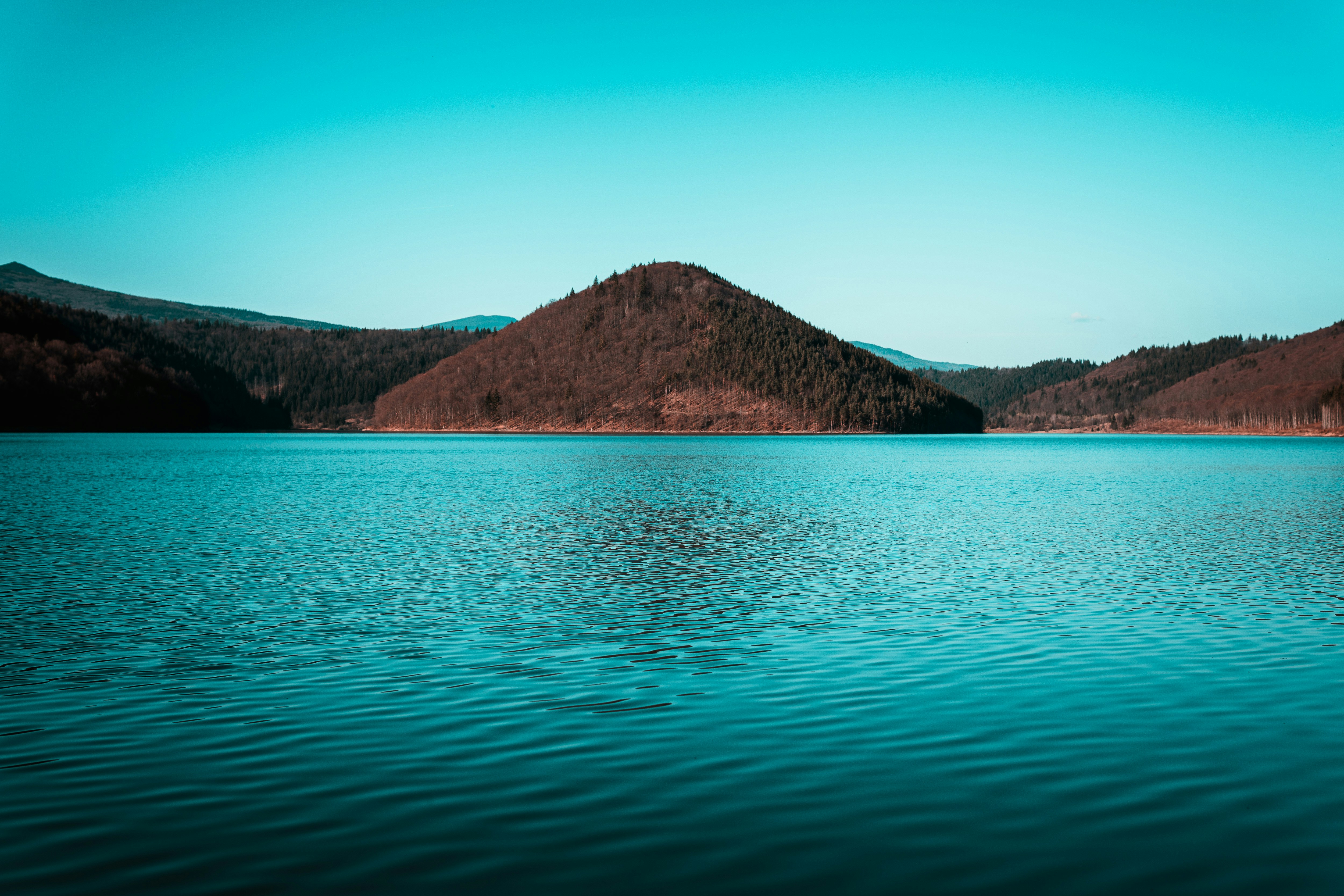 Photo by georgebakos