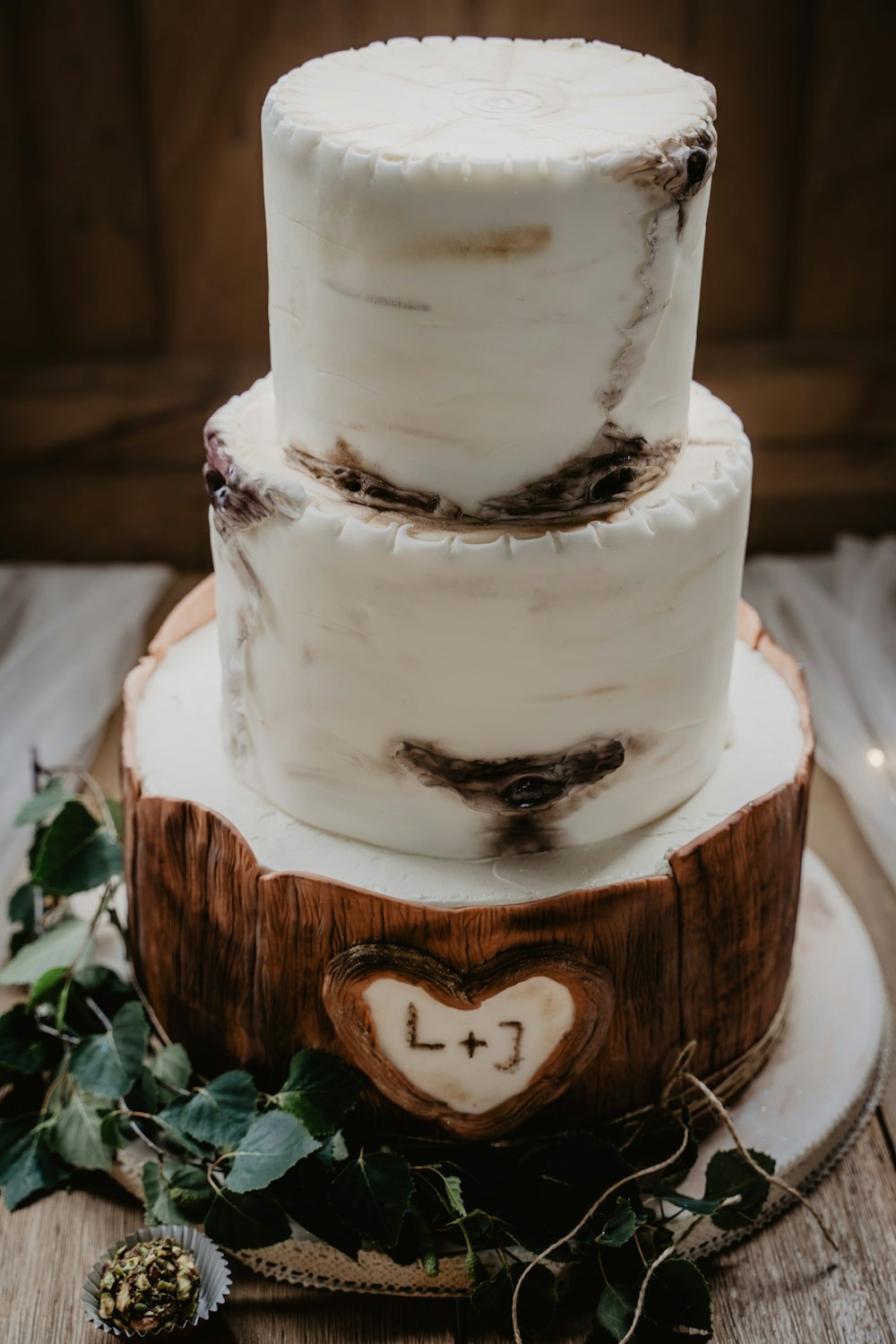 white and brown round cake