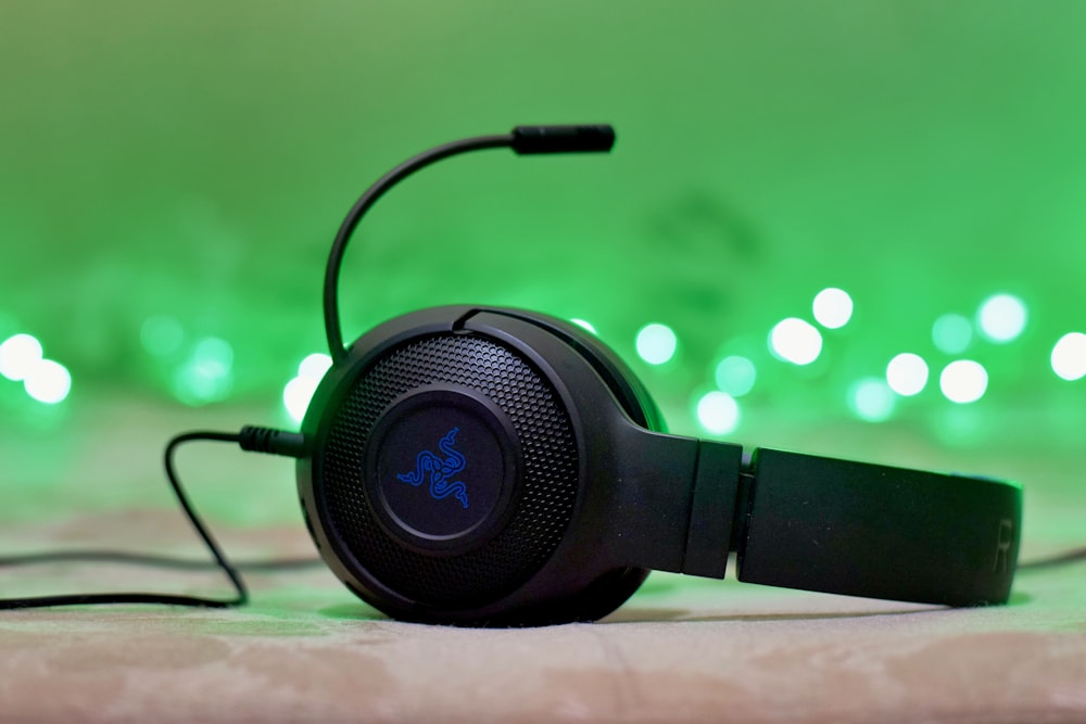 Gaming Headphones Pictures | Download Free Images on Unsplash