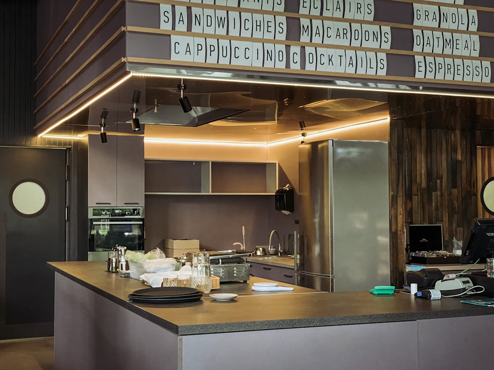 kitchen with kitchen sink and faucet