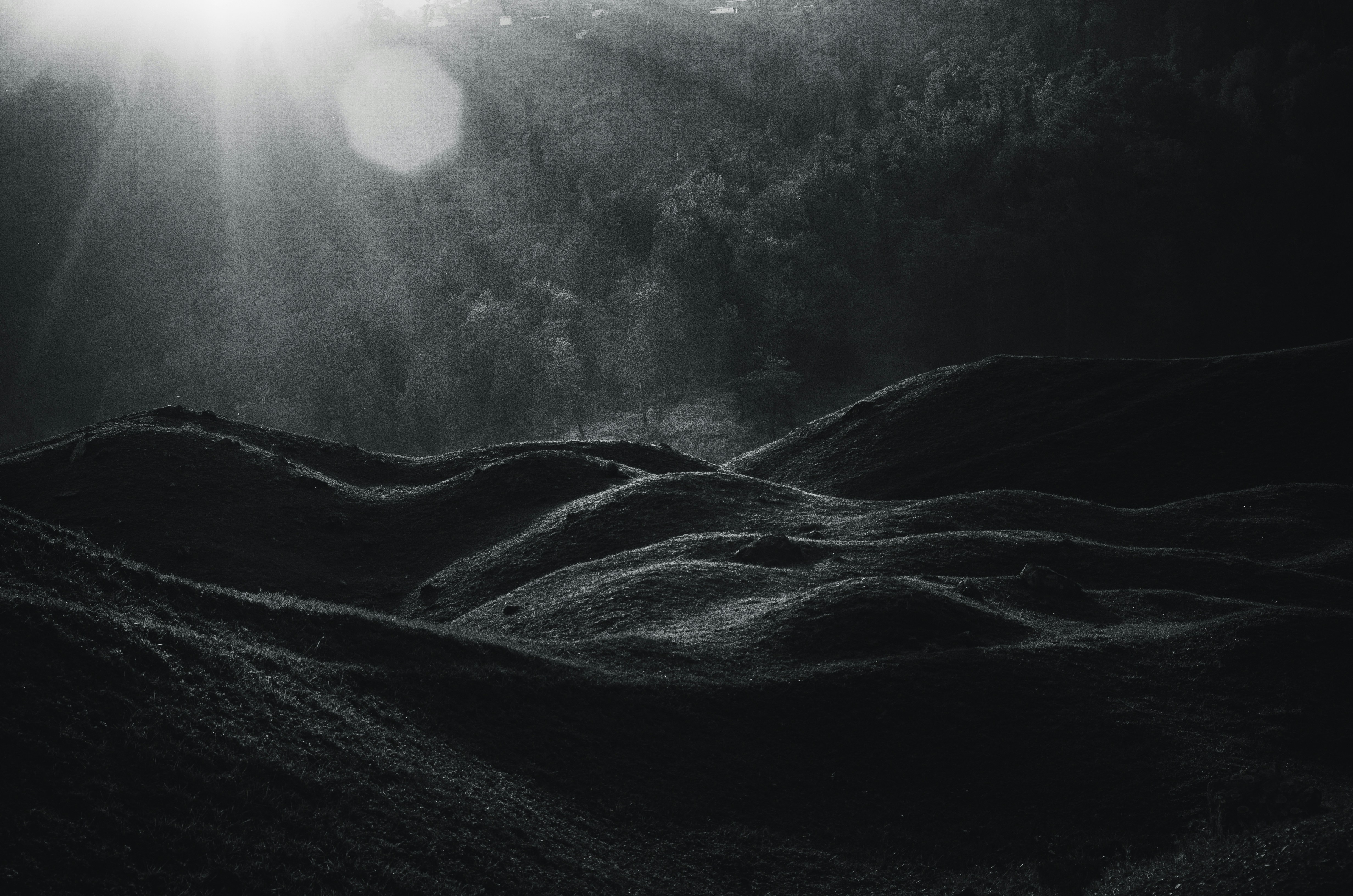 Peinture abstraite noir et blanc photo – Photo Masal Gratuite sur Unsplash