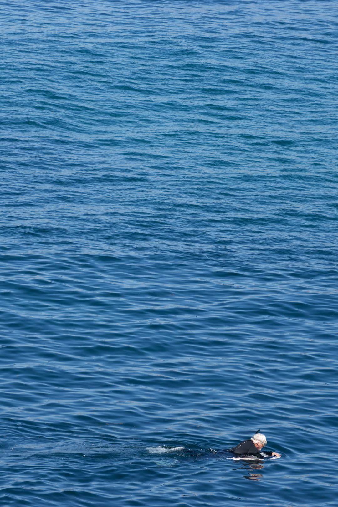 blue sea water during daytime