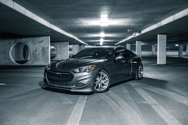 gray mercedes benz c class coupe