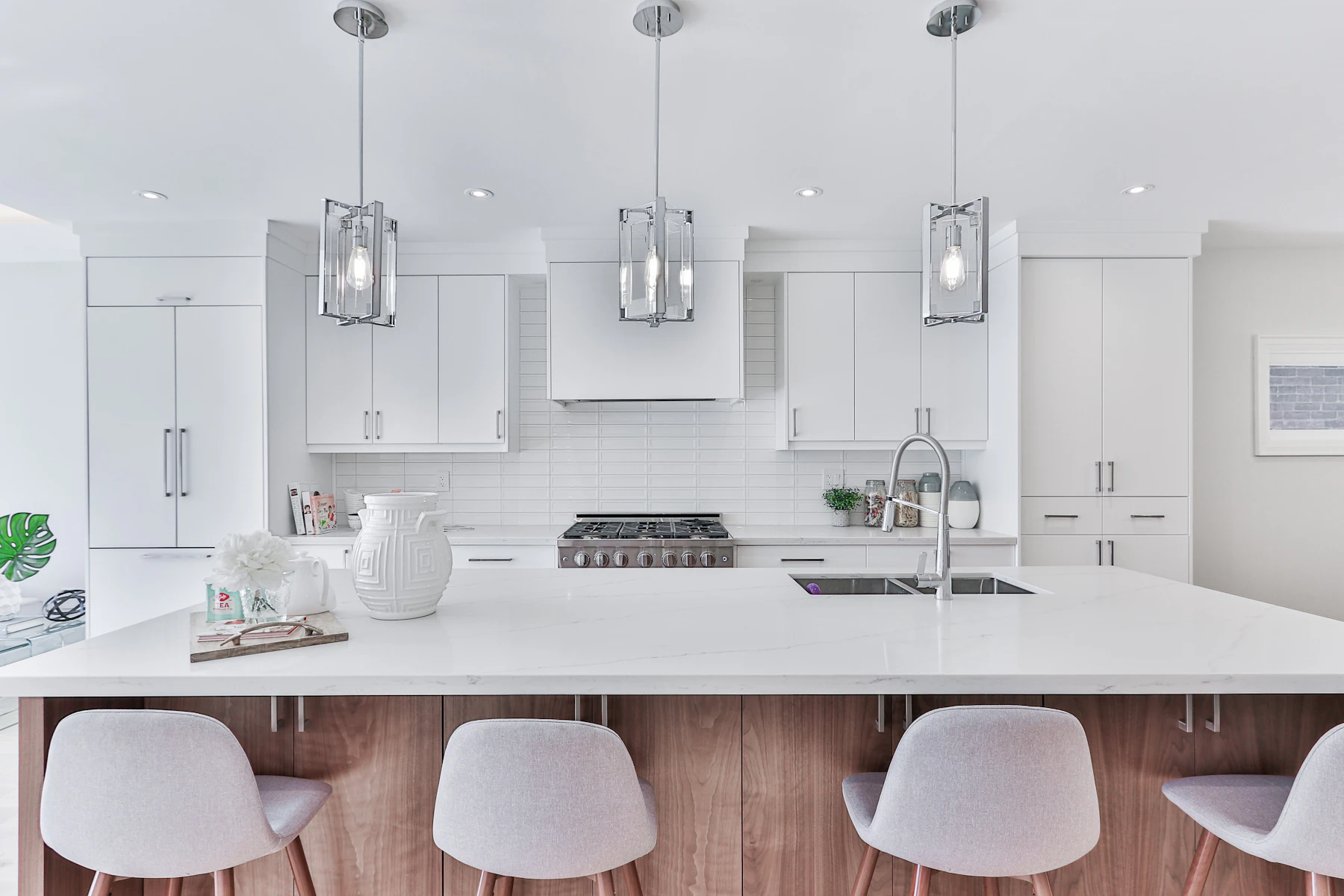 Modern kitchen with premium cabinets