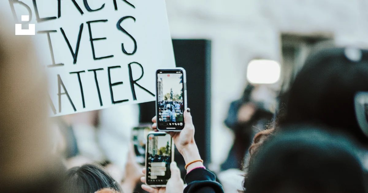 Text photo – Free Current events Image on Unsplash
