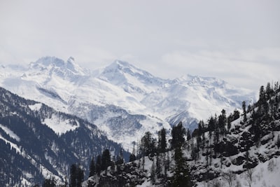 Snow mountains Himachal Pradesh Manali