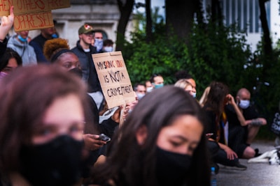 A peaceful gathering of individuals united in a demonstration against injustice.