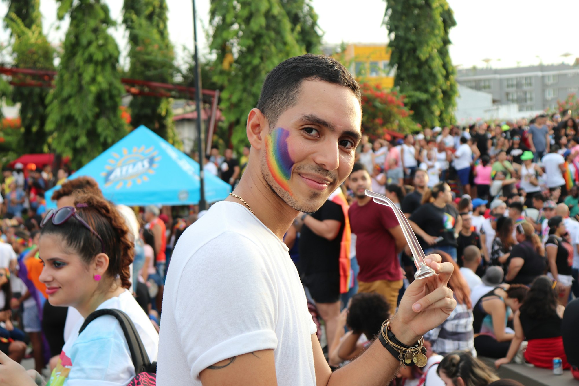 Panama City in Central America
Pride Parade, fighting for Gay Marriage to be legal 

Marcha del orgullo LGBTIQ+
Casco Antiguo, Panamá
Modelo: @fernandoestrada

Instagram: @BetzyWithZ 

