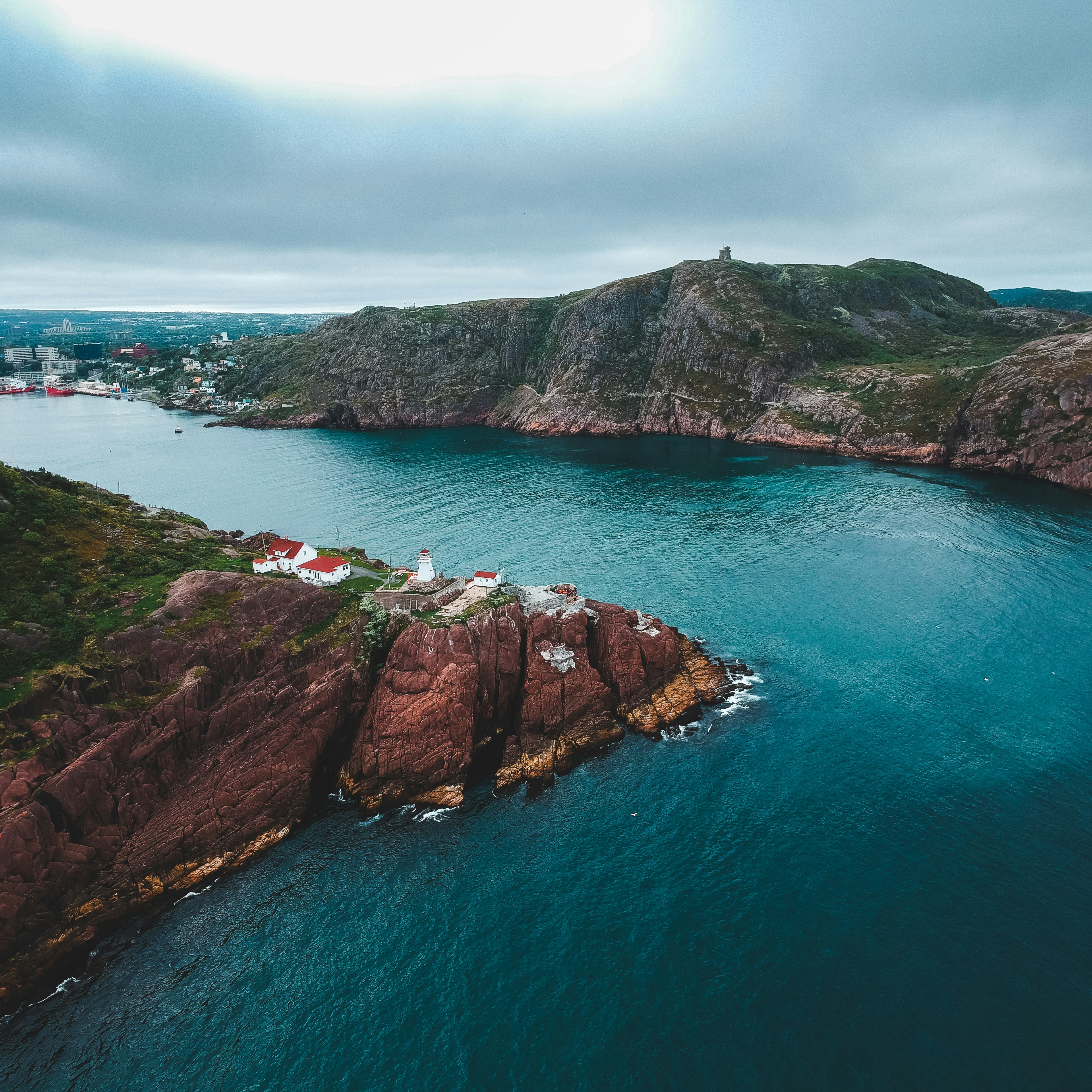 Photo by introspectivedsgn