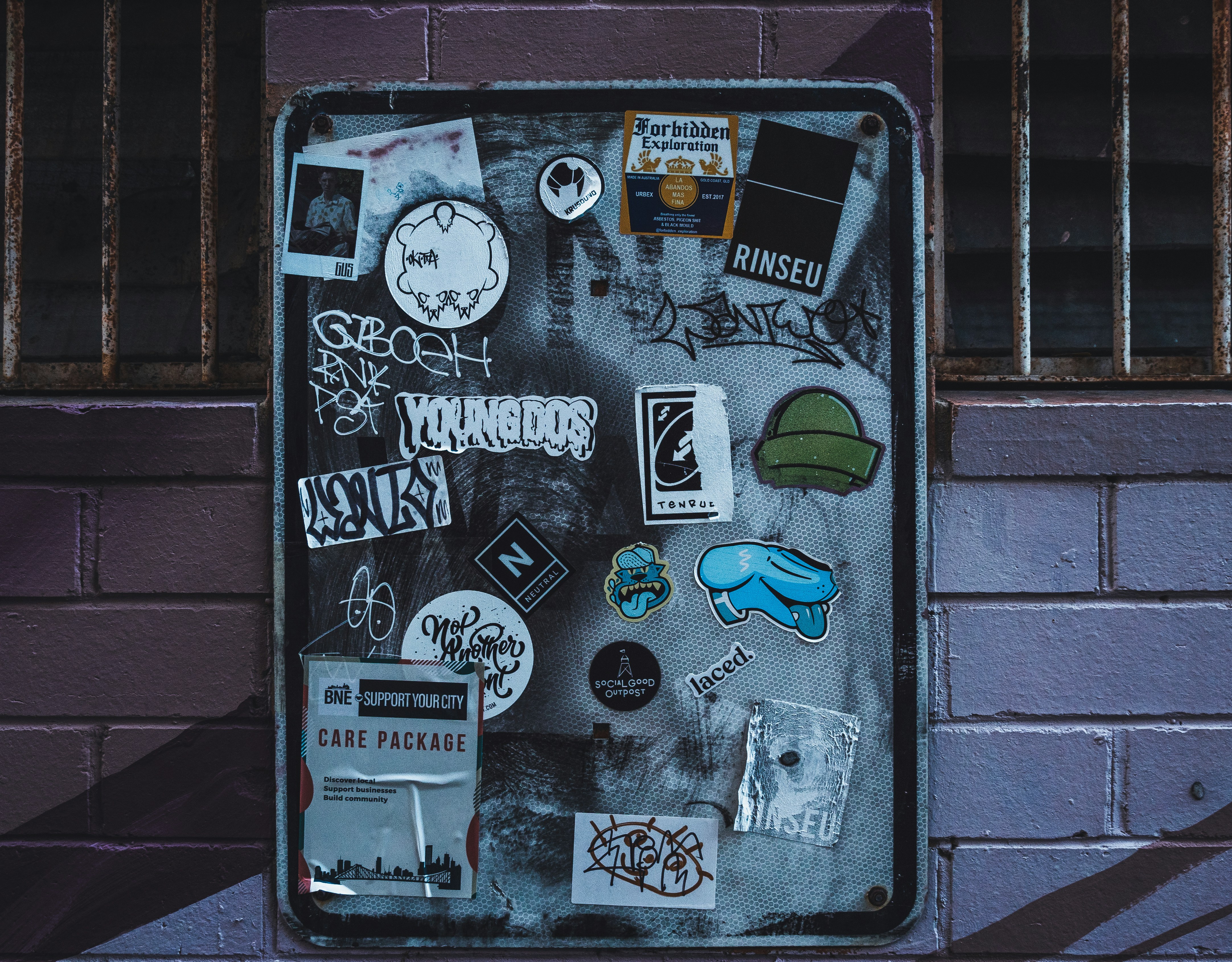 Signage Board Pictures | Download Free Images on Unsplash