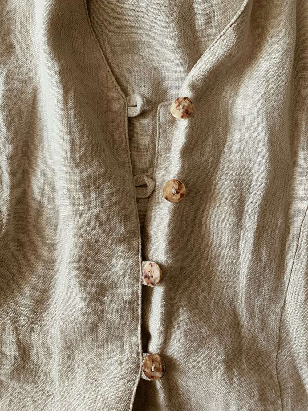 white button up dress shirt