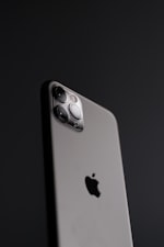 iPhone 15 Pro Display