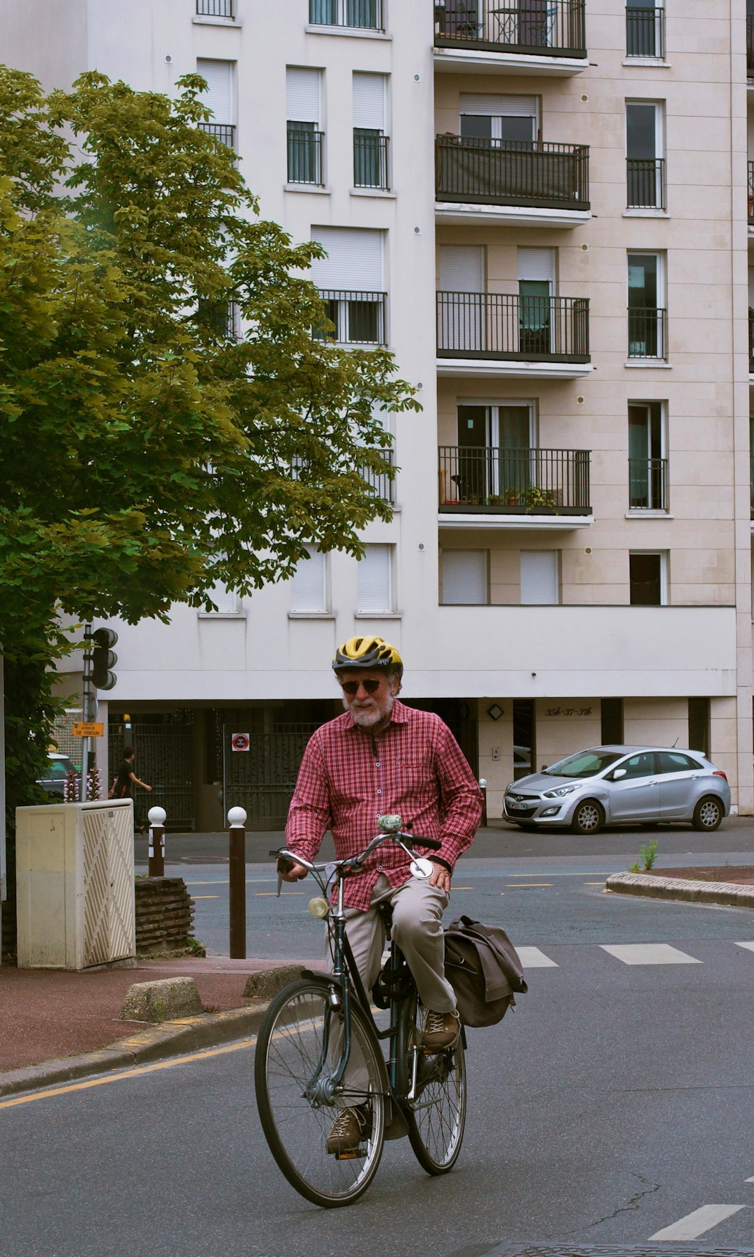 Cycling photo spot Créteil Place de l'Opéra