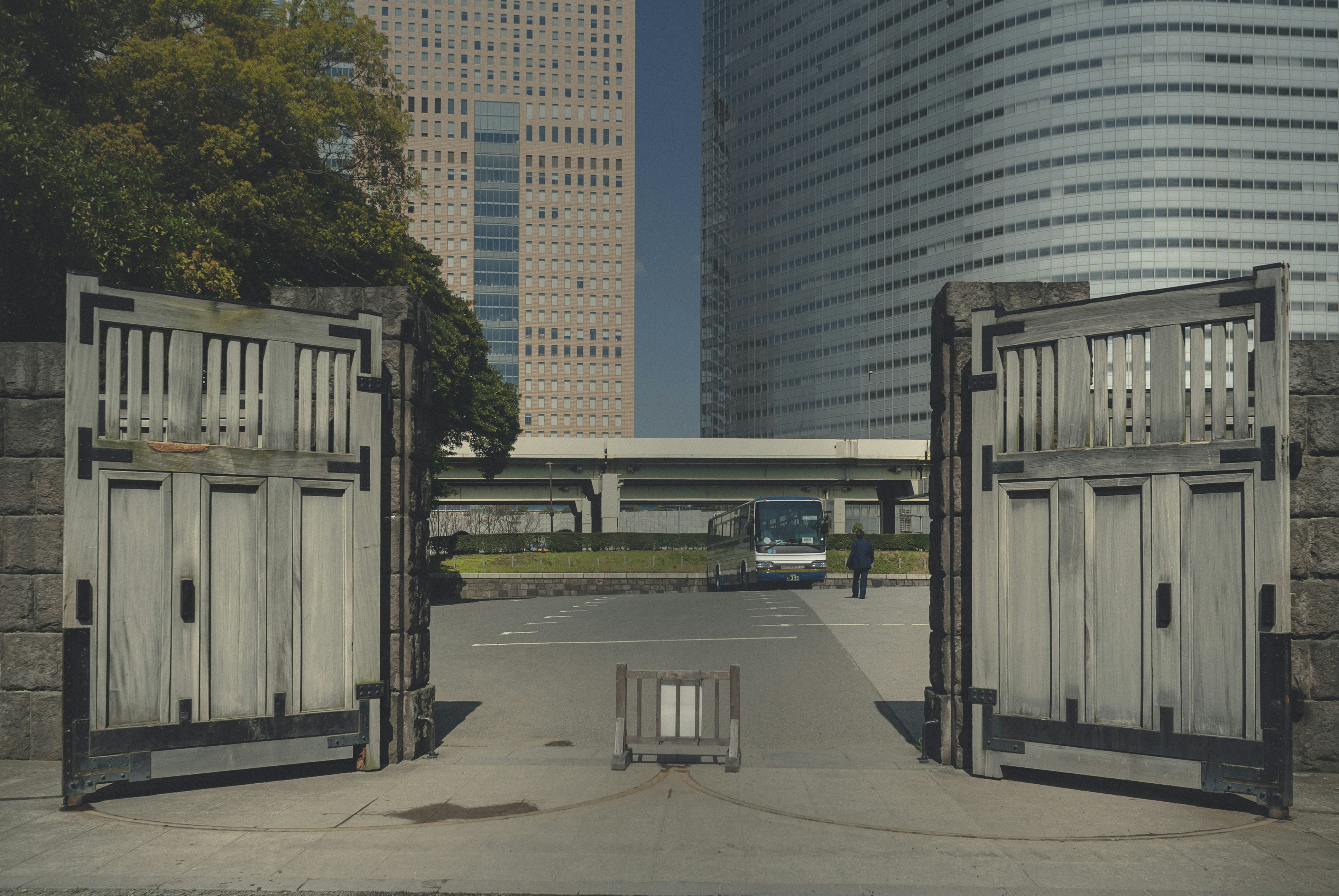 automatic gate system