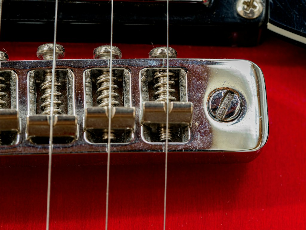 Saphue Chrome Guitar Bridge