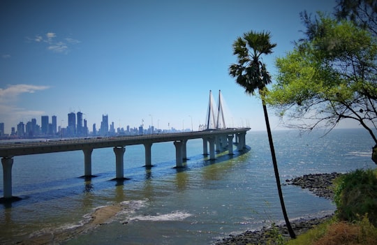 photo of Bandra Bridge near Mumbai