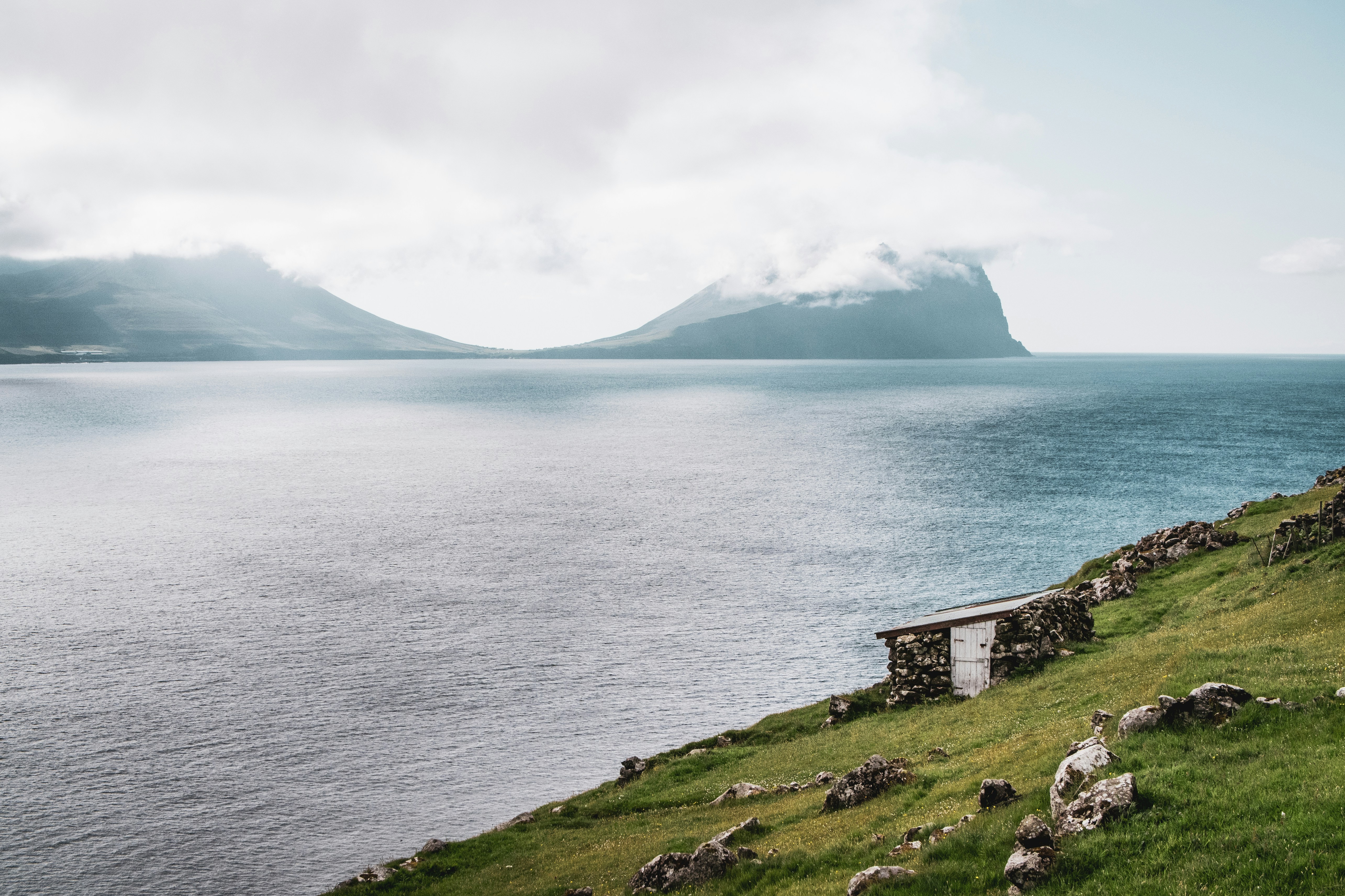 Photo by isaksandin