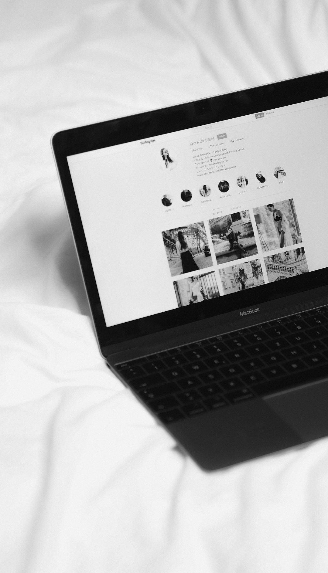 Laptop Aesthetic Pictures Download Free Images on Unsplash Laptop Aesthetic Pictures Download Free Images on Unsplash