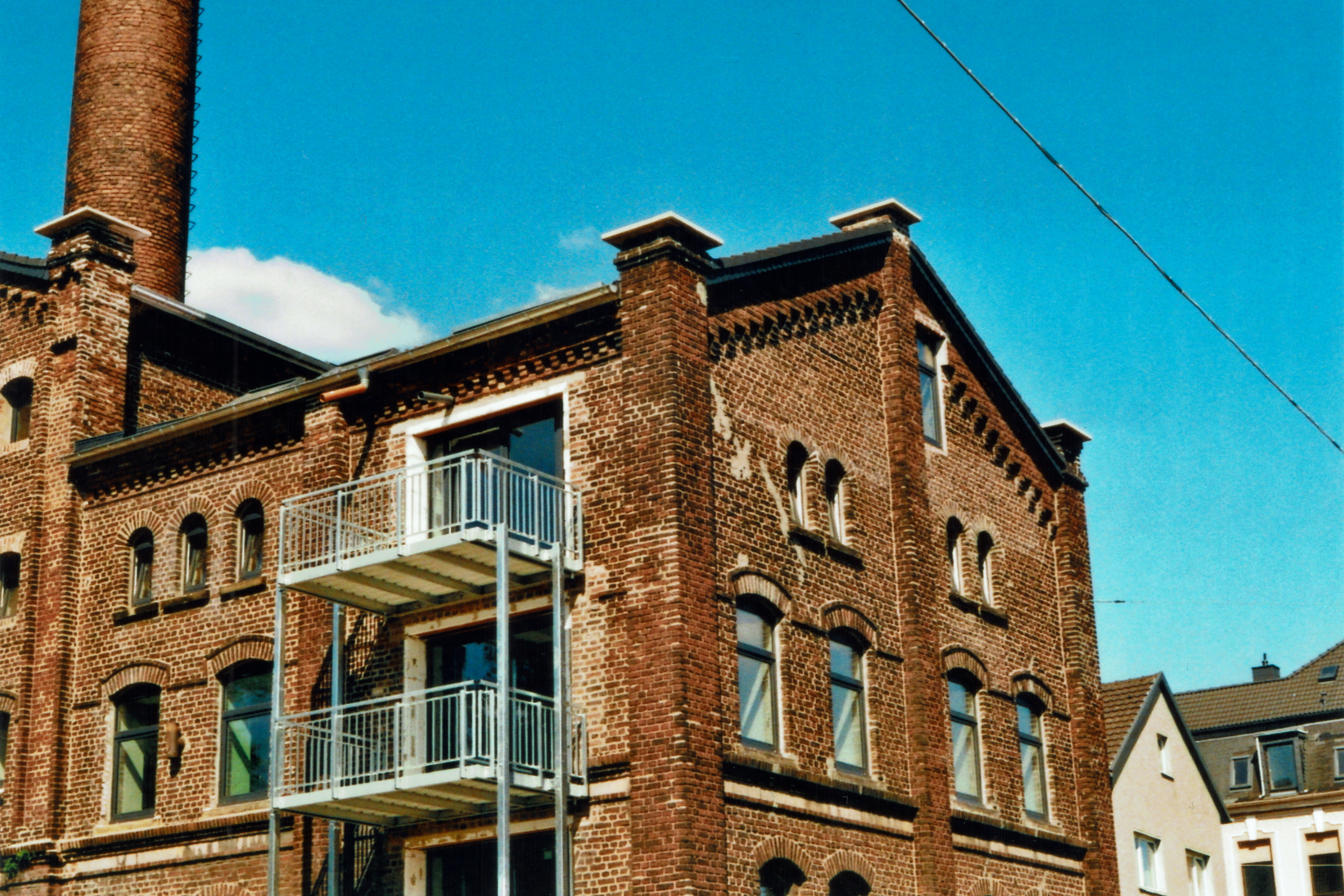 An old brick factory building is turned into loft appartments. (A)