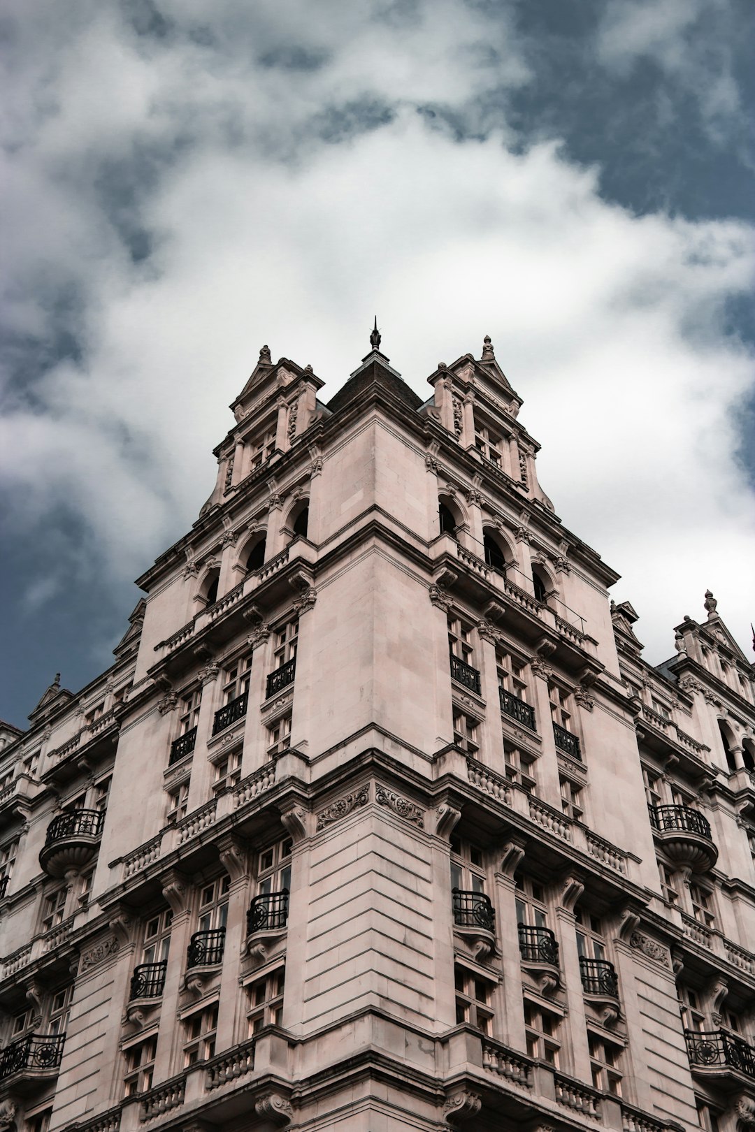 travelers stories about Landmark in London, United Kingdom