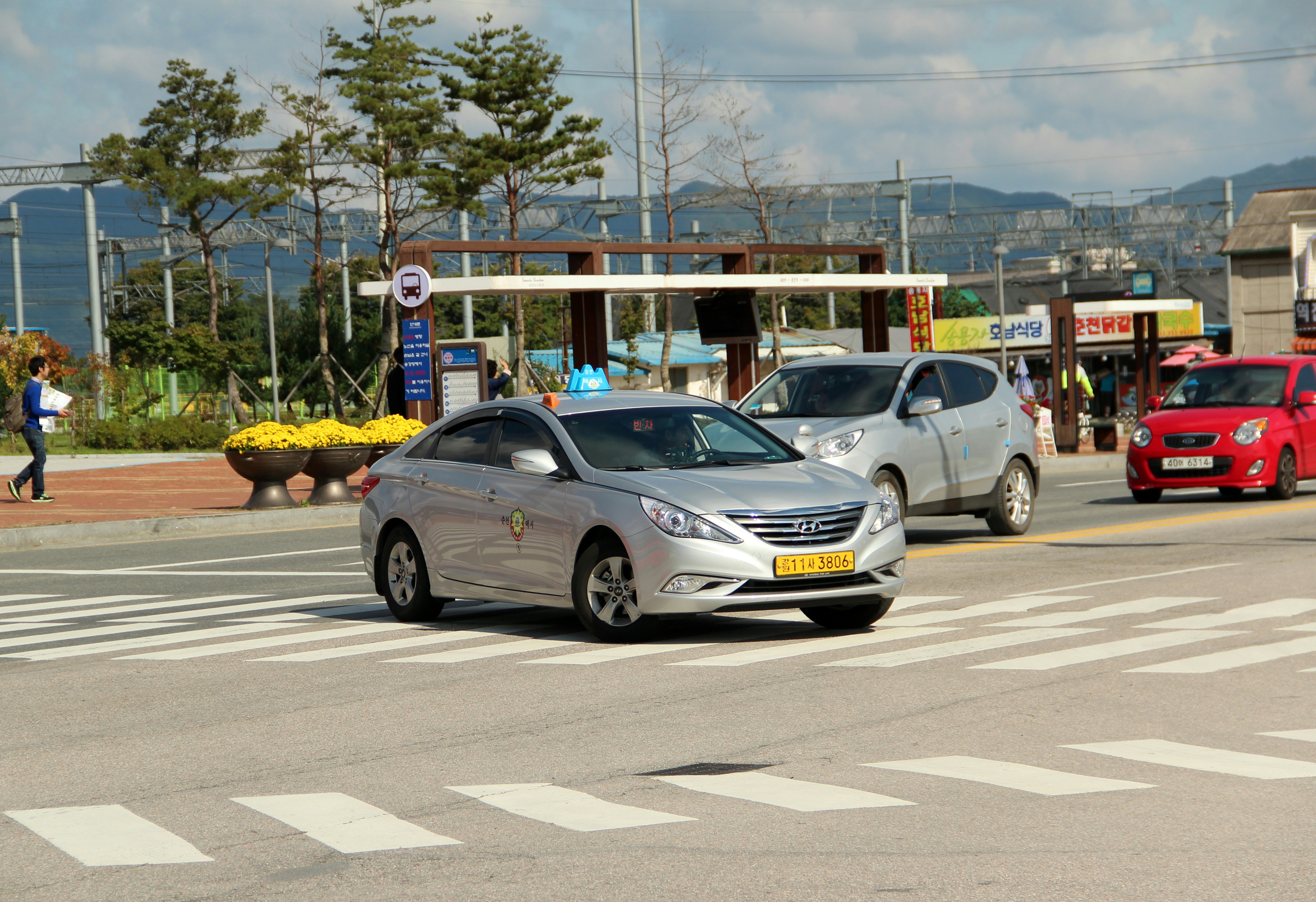 Seoul Hyundai Silver Taxi