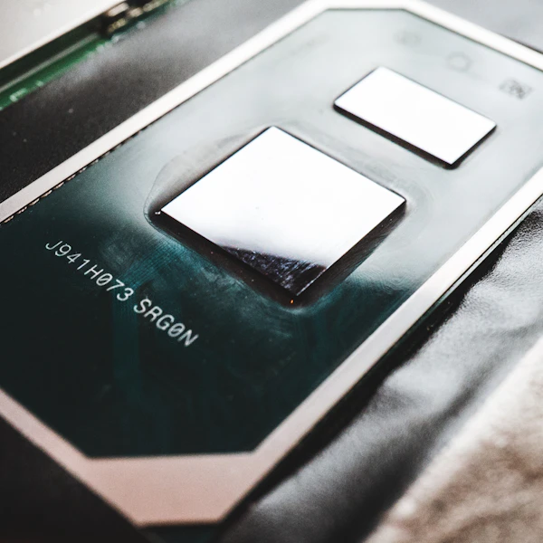 NvidiaのH20輸出規制とアジアAI産業の再編——中国の国産代替と日本・インド・東南アジアへの波及