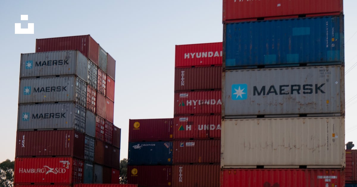 how to buy shipping containers wholesale