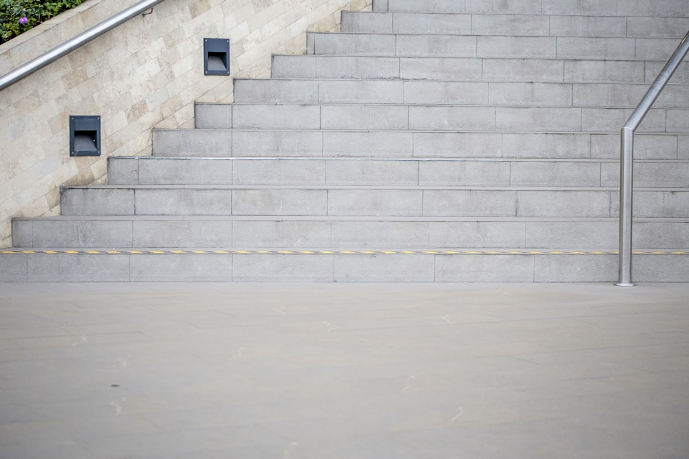 gray concrete stairs during daytime