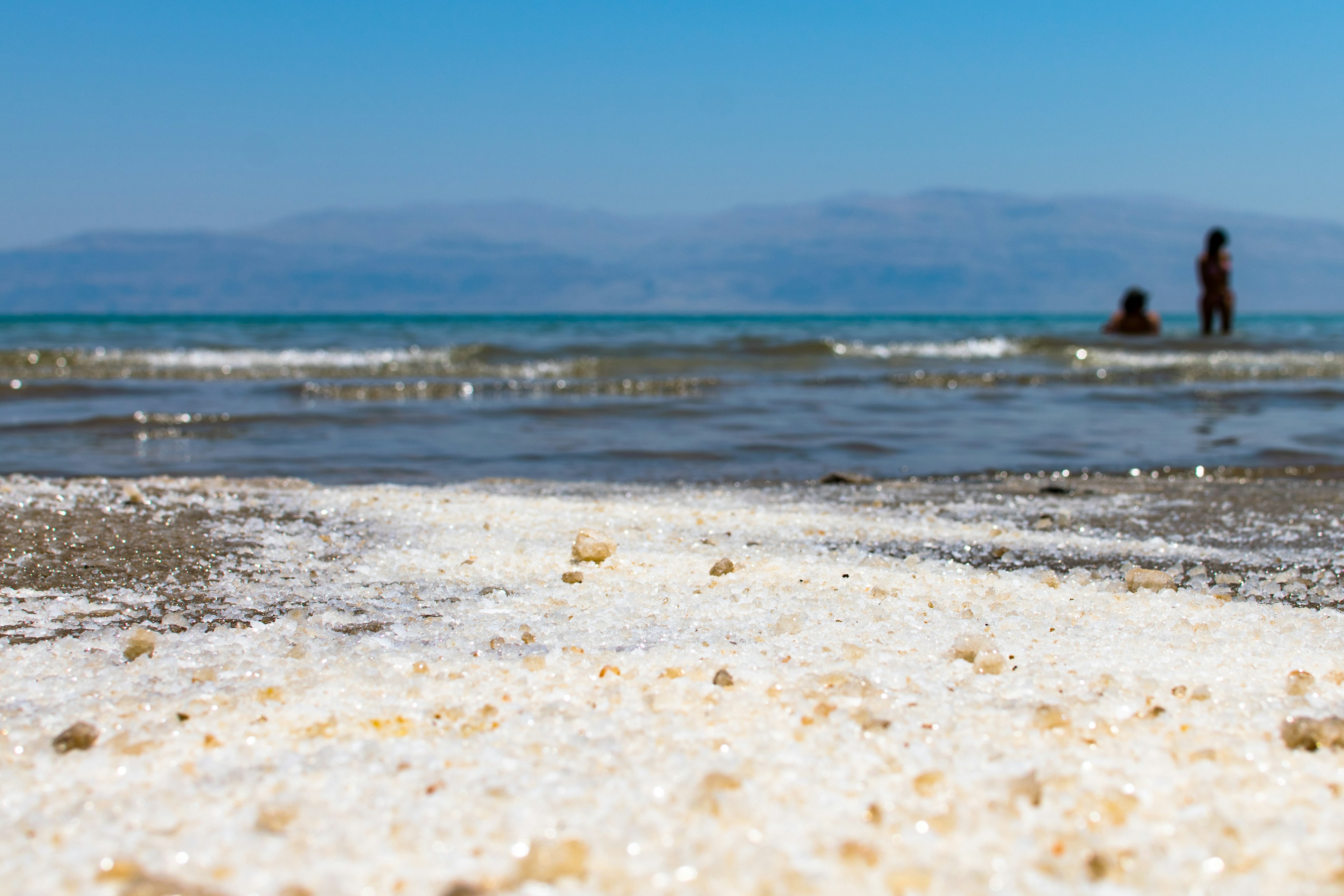 il sale sulla costa del mar morto, una delle cose da vedere in Giordania