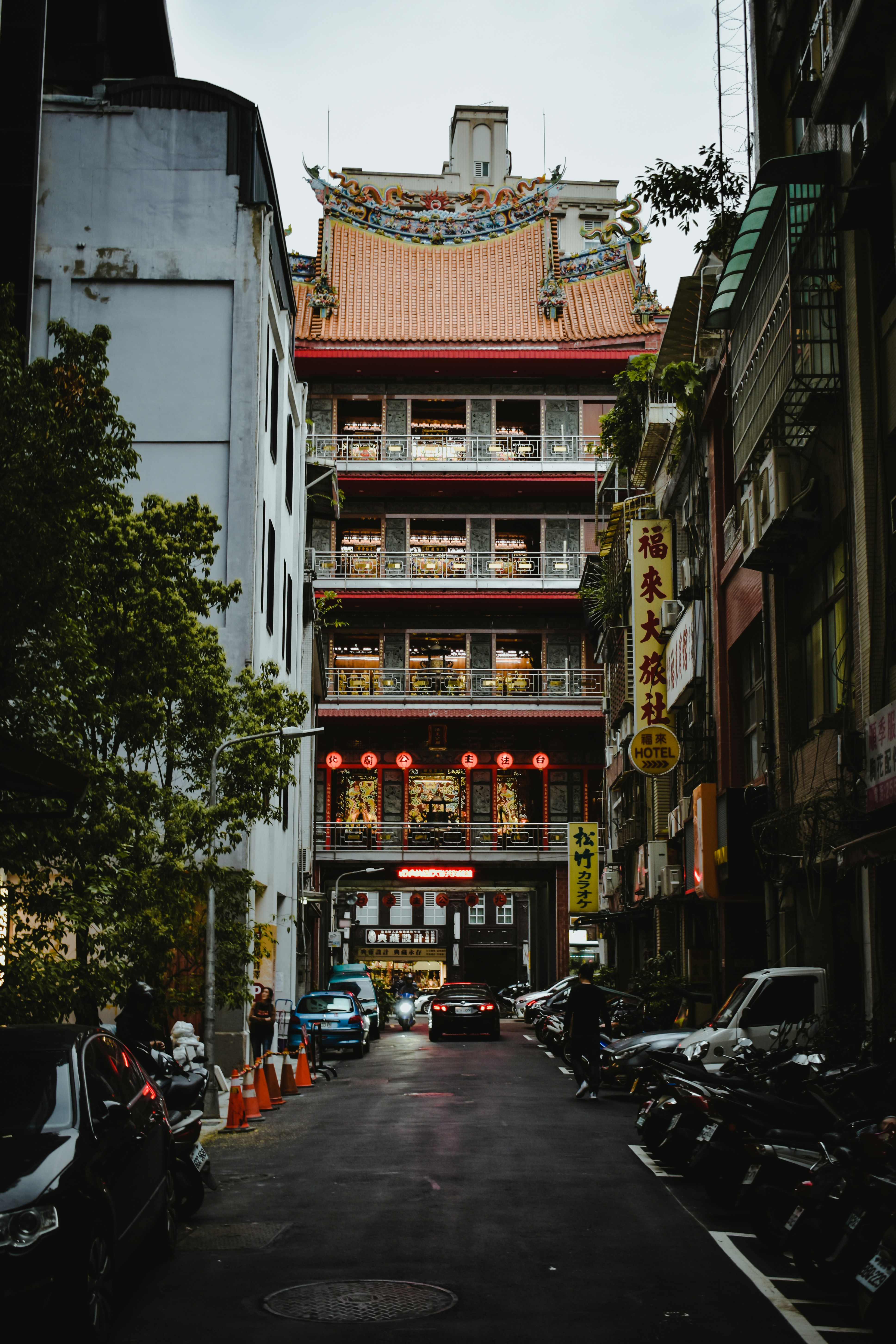 Photo by hendrimotography