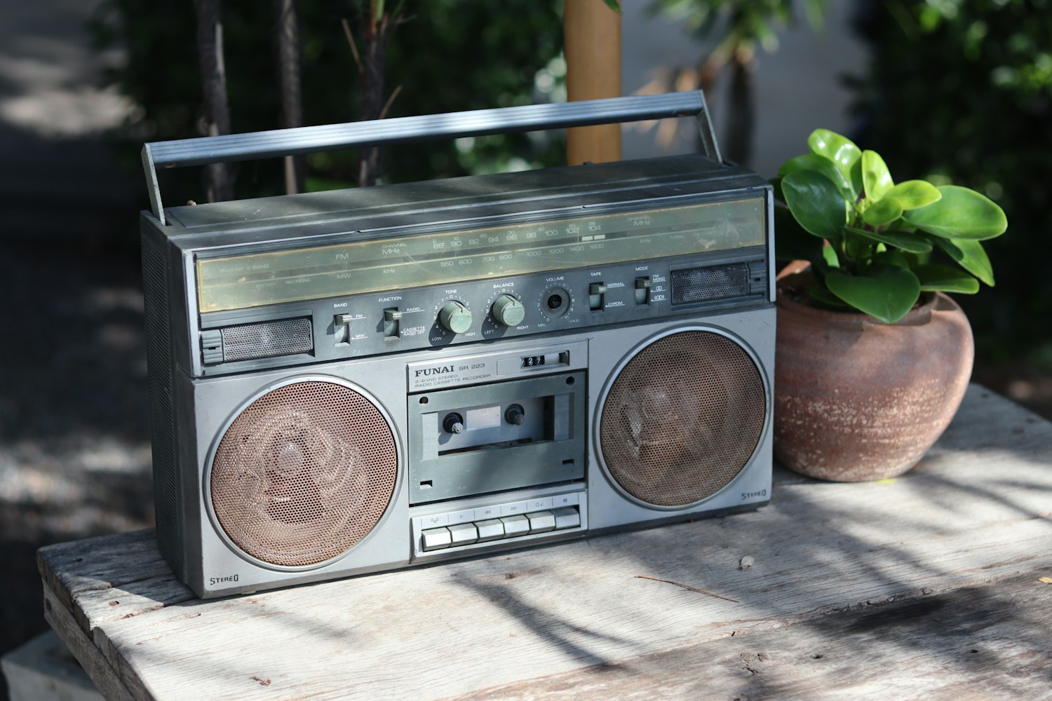 Live Radio Streaming Image