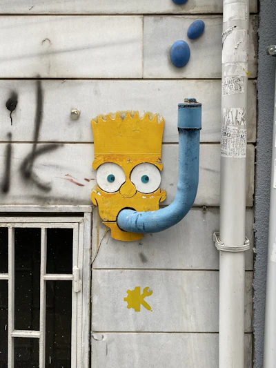 A painted wall mural in Istanbul