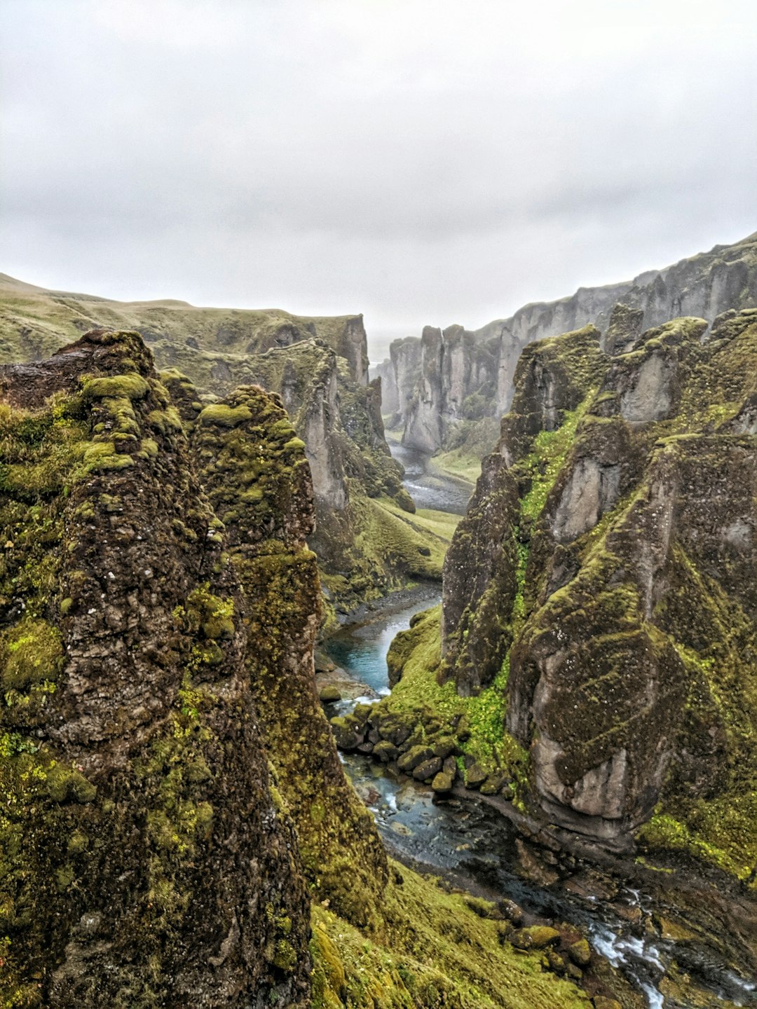 Waterfall photo spot Fjaðrárgljúfur Canyon Kvernufoss waterfall