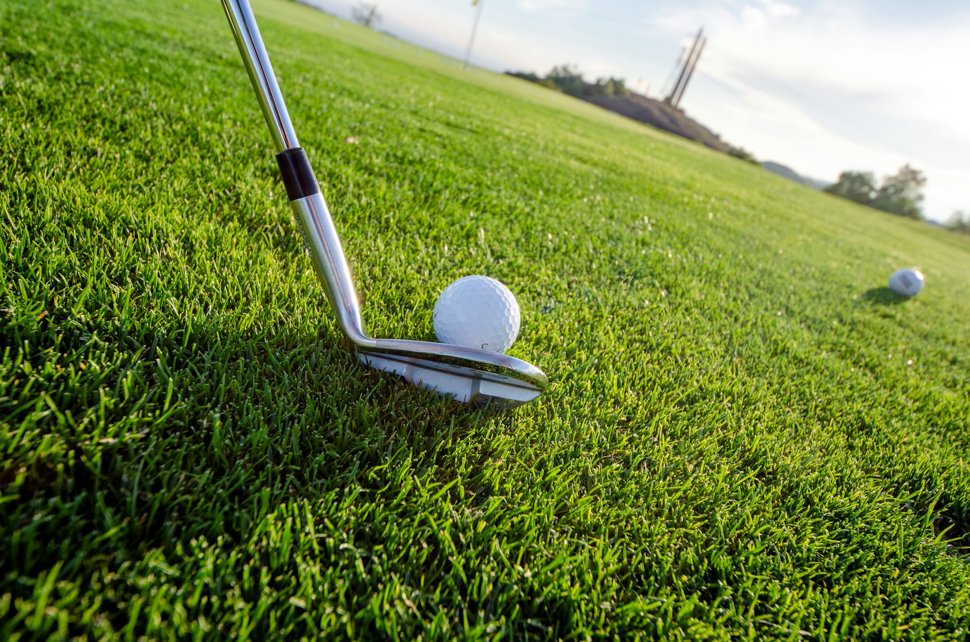 golf club on golf course- best golf balls